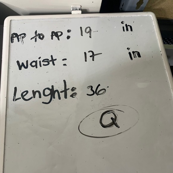 Eliza J Navy Blue Dress Ruffle peplum Sleeveless‎ Party Cocktail Size 6 guest - Picture 10 of 10